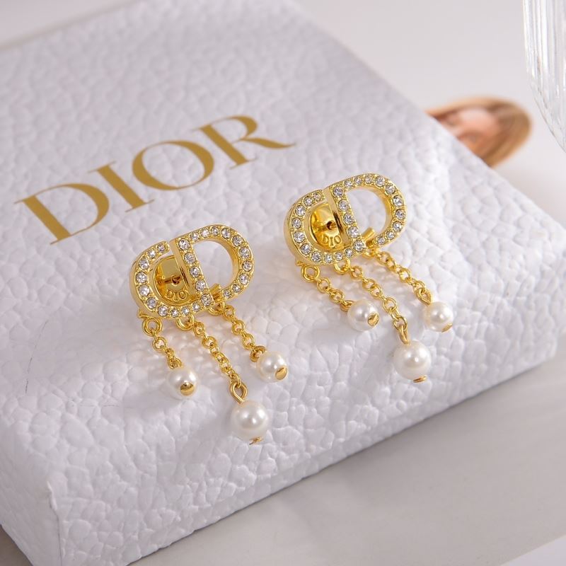 chr1st1an D10r earrings